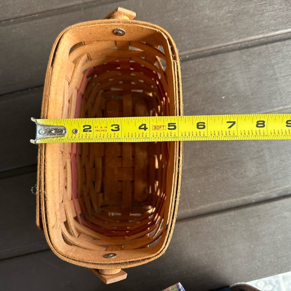 LONGABERGER CHRISTMAS COLLECTION HOLIDAY MEMORY BASKET 1989 - Picture 2 of 4